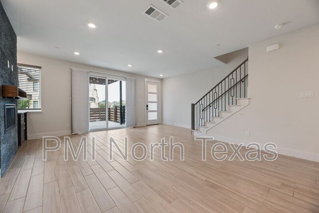 770 Cavitt Ct