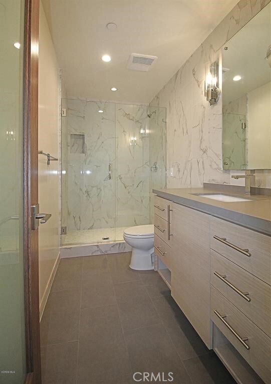 Photo - 3347 Ocean Dr