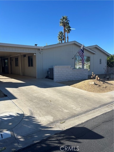 Building Photo - 74361 Zircon Cir E