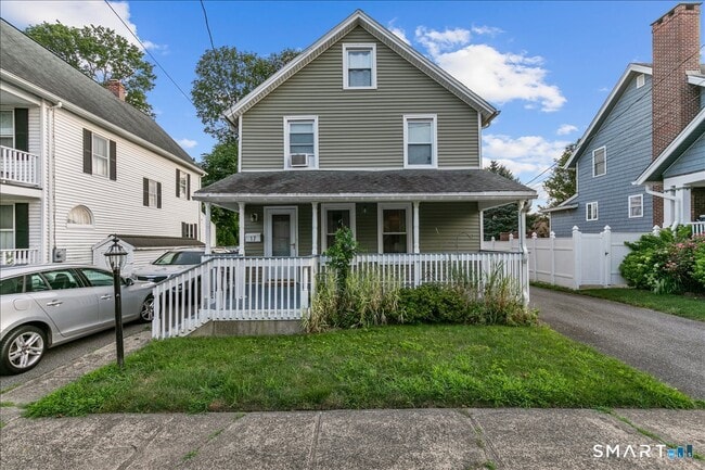 Building Photo - 17 Clinton St