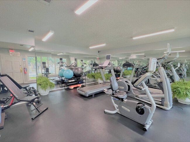 Photo - Creekview at 61st