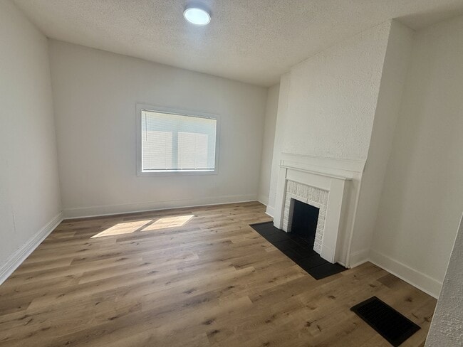 Photo - 125 Avondale Ave