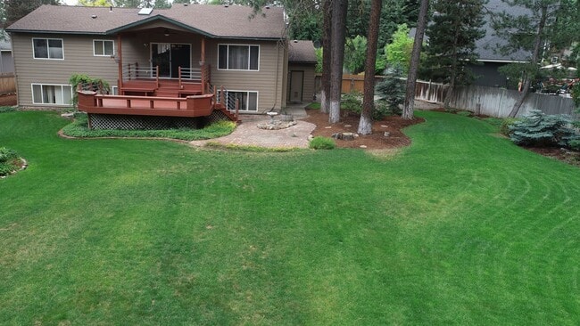 Photo - COMING SOON !! 3 bed 2.5 Bath Home on .5 acre lot in corner of Culdesac Mead School District