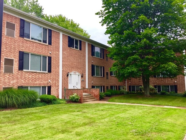 Manor Apartments For Rent in Madison, OH
