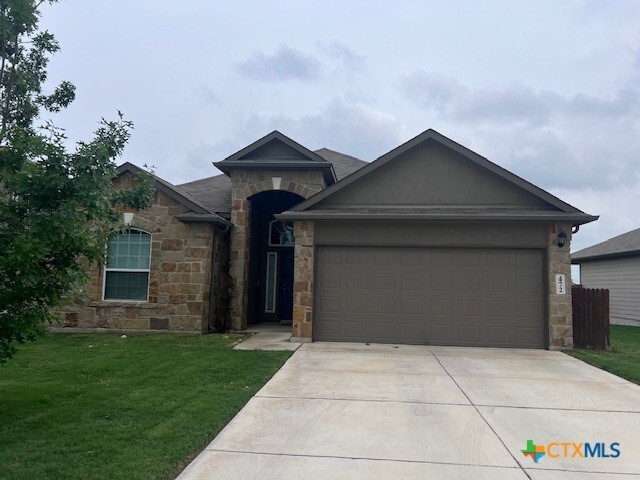 Building Photo - 472 Copper Hill Dr