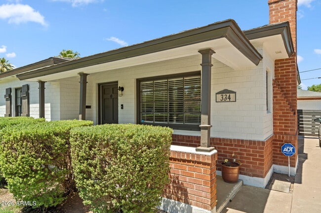 334 W Lewis Ave