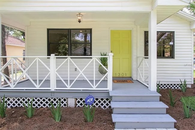 Photo - Fully Renovated Home in Prime Tampa Location with Fenced and Private Yard! 3bed |1.5 bath