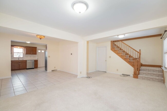 Photo - 3609 N Murray Ave