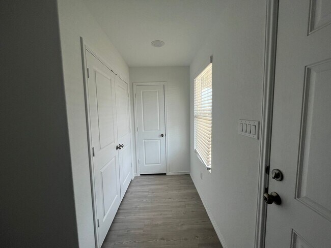 Photo - 5949 Companion Lp