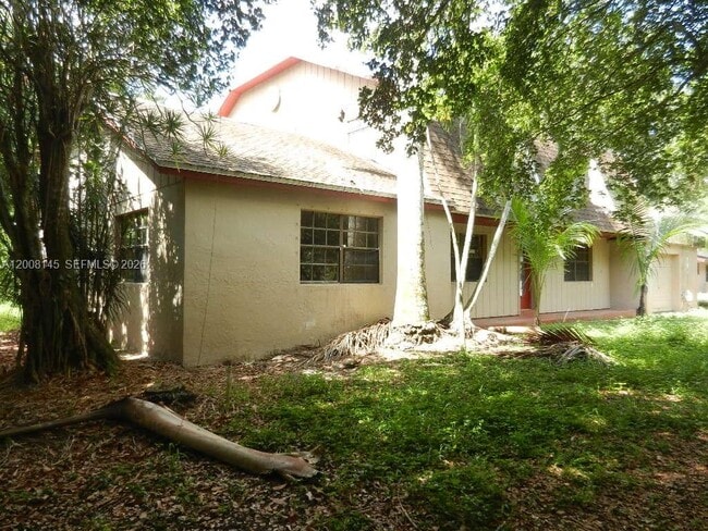 Photo - 18950 SW 240th St