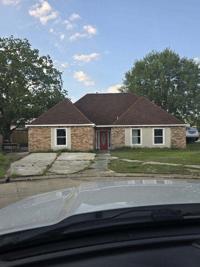 Photo - 1101 Doverville Ct House