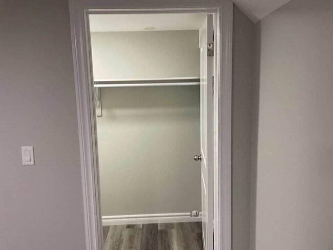 Photo - 23 Woodman Dr