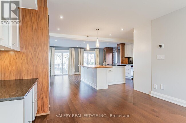 Photo - 30 Bernice Ave