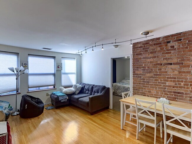 Photo - 111 Gainsborough St Unit 205