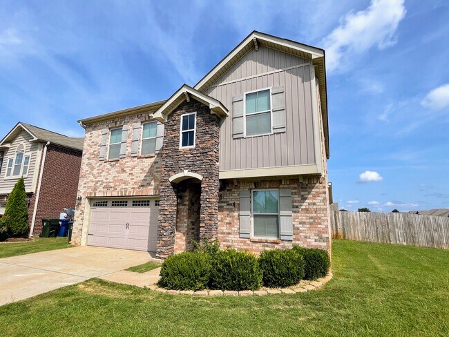 Photo - 169 Harold Murphy Dr
