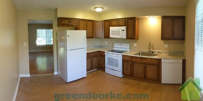 Photo - 9132 W 78th St