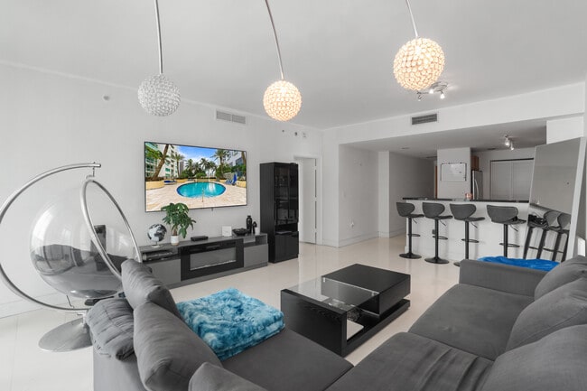 Photo - 244 Biscayne Blvd Unidad 2306