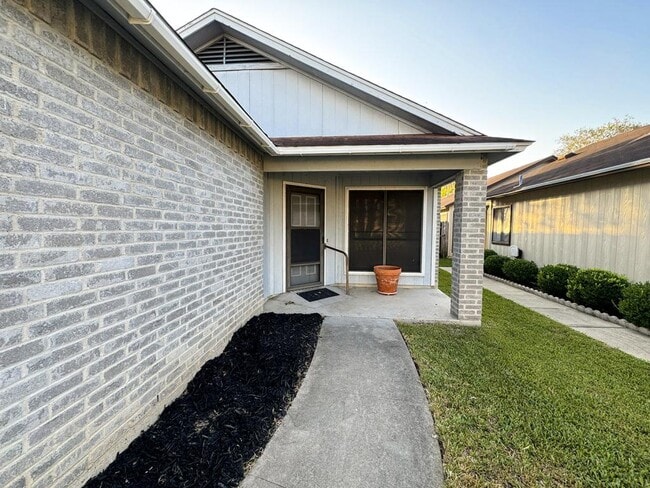 Photo - 109 Waterford Dr