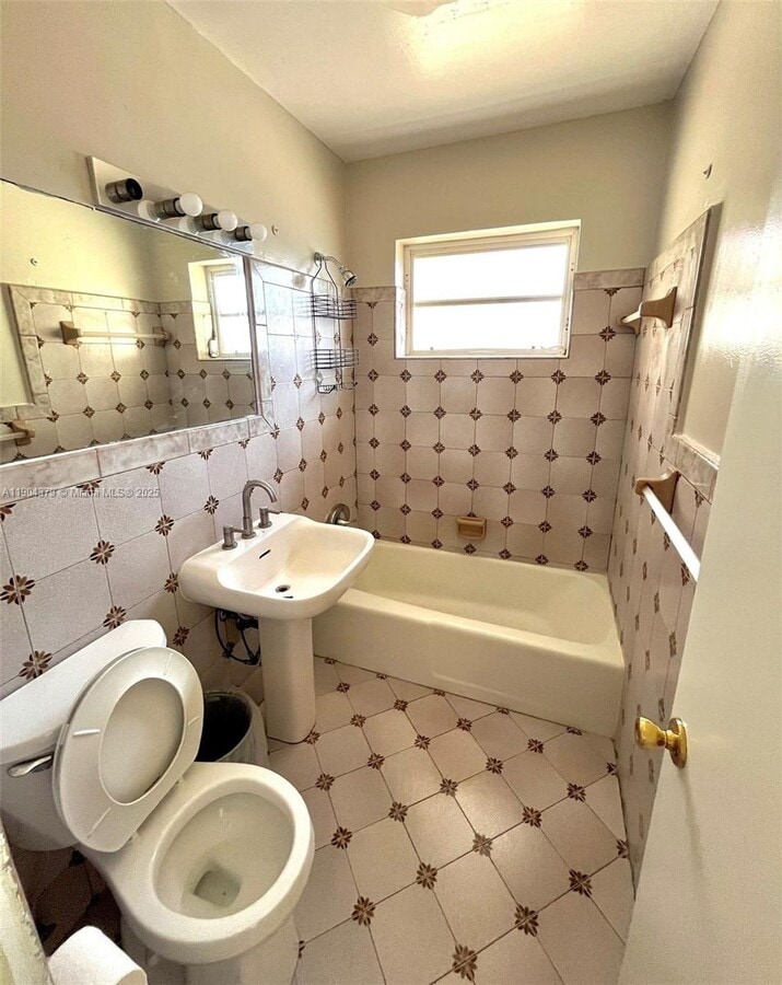 Photo - 1541 NE 13th St Unit 0