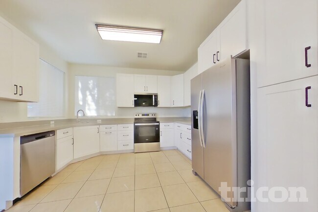 Photo - 1951 N Lazona Dr