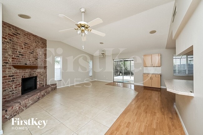 Photo - 6222 Palmview Ct