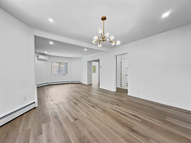 77 Brookings St Unit 2