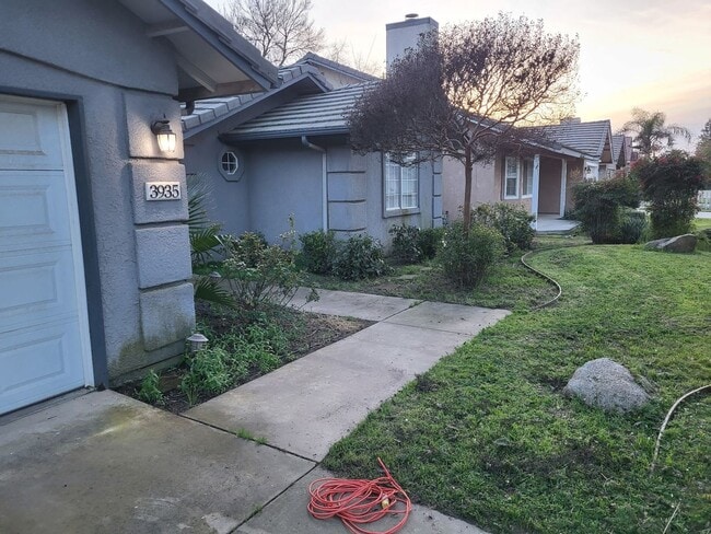 Photo - 3 bedrooms, 2 full bathrooms single-story home located in the heart of Visalia, CA.