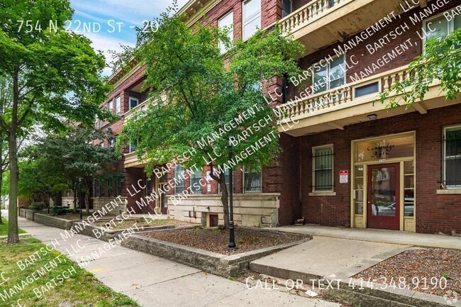 Building Photo - 754 N 22nd St Unit 20 Rental