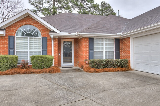 Photo - 529 St Julian Pl