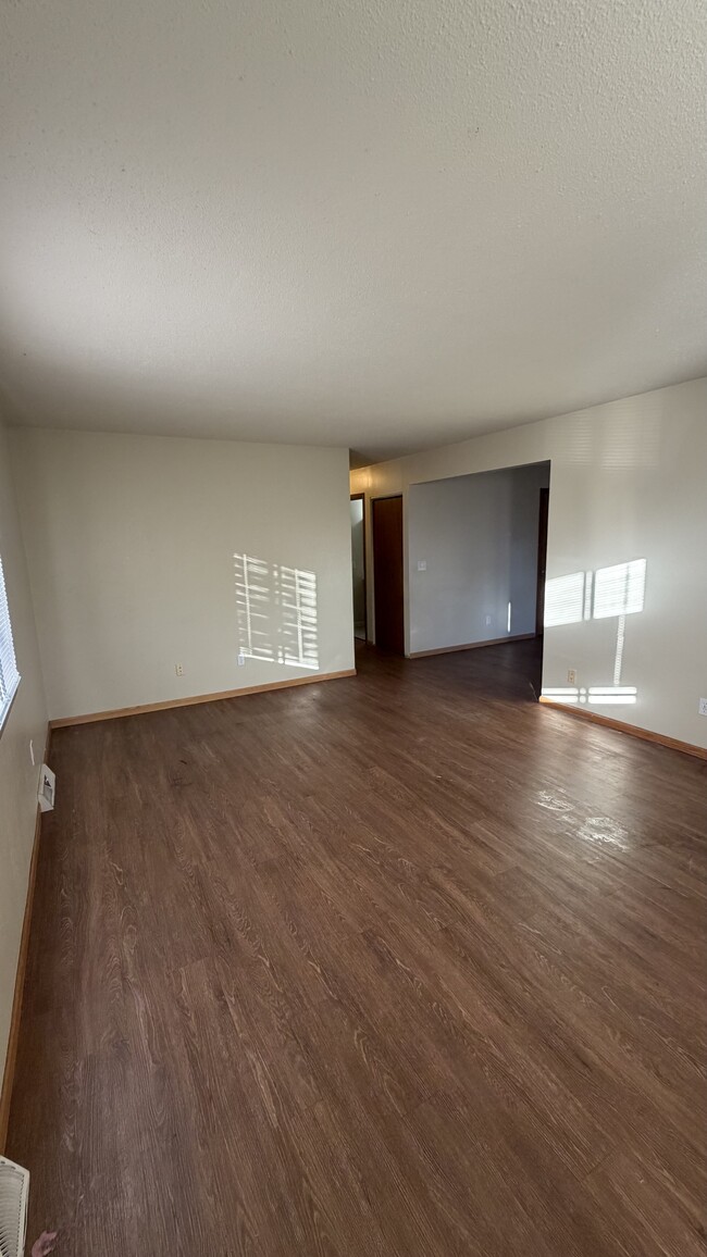 Photo - 1109 33rd Ave N