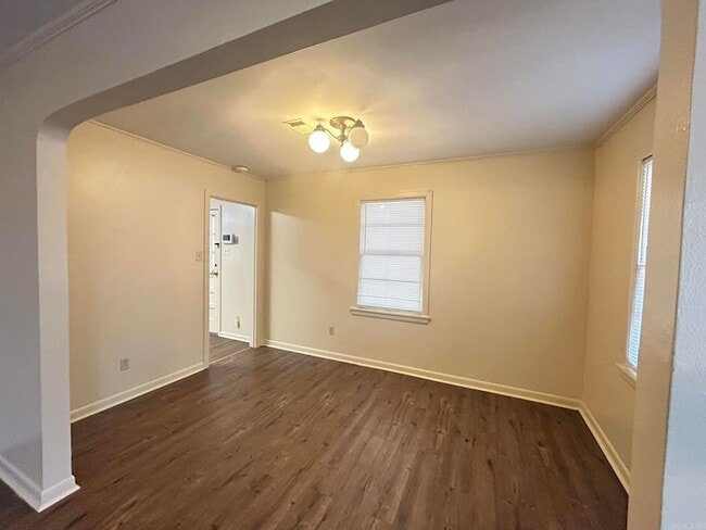 304 W 34th Ave