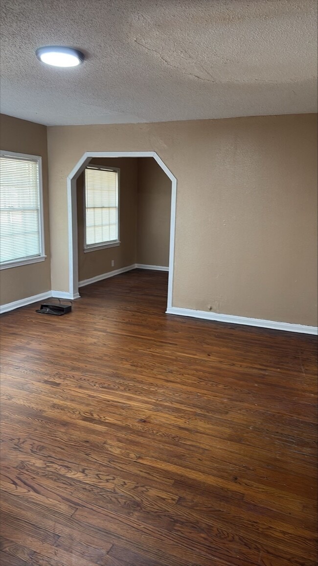 Photo - 4723 Eppes St