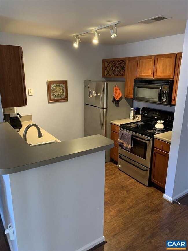 Photo - 770 Walker Square Unit 1A