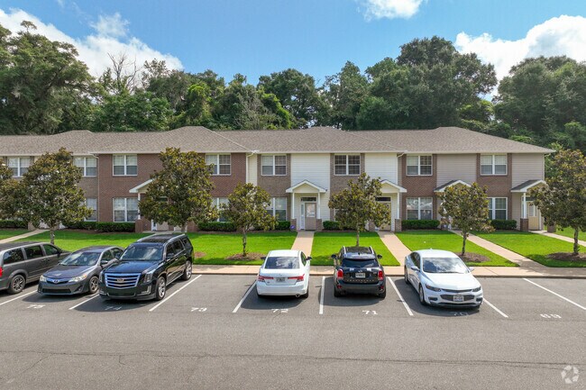 3400 Old Bainbridge Rd - Alternate Photo - Camillia Gardens