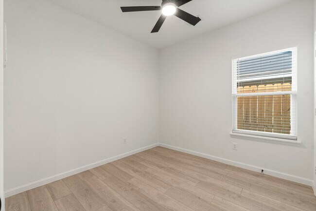 Building Photo - 5025 Rapido Rd Unit A