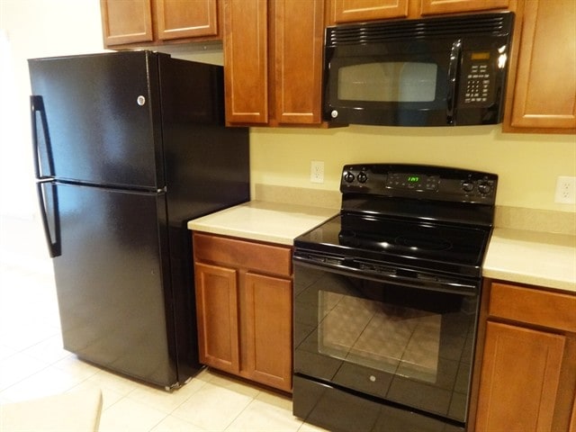 Photo - 515 Crossland Dr