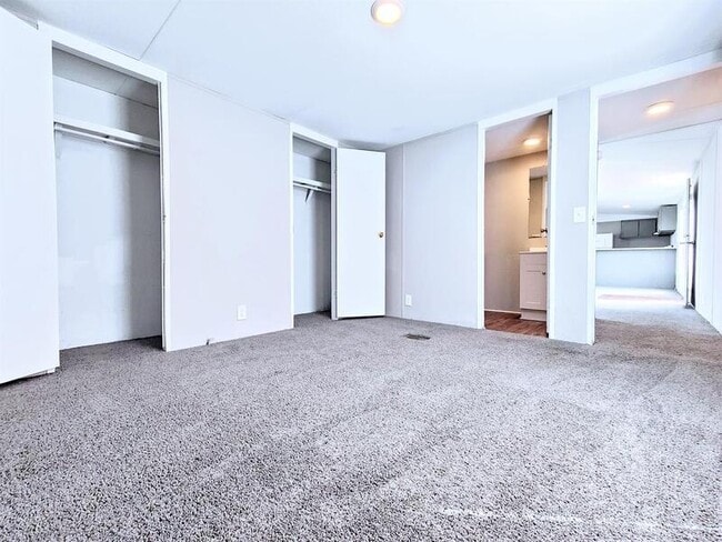 Photo - 212 Sunshine Dr