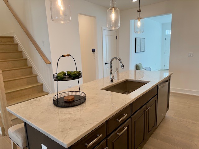 Photo - 11 Cloverleaf Ln