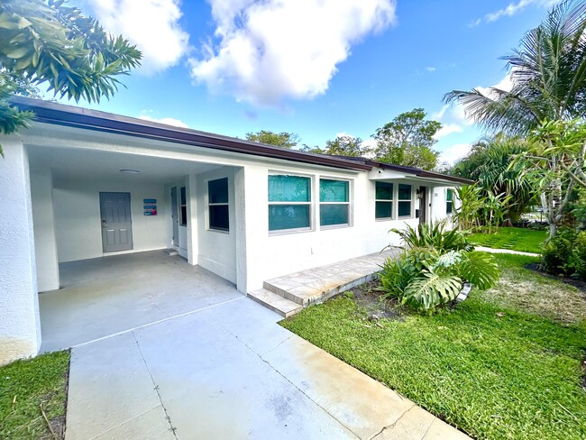 Photo - 2520 Ridgeway Ave Casa
