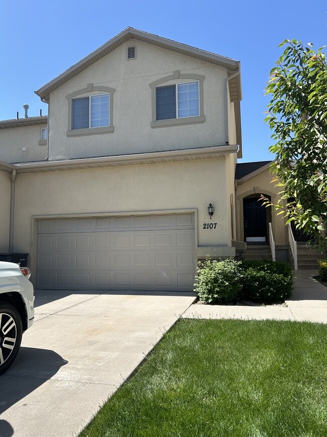 Photo - 2107 W 2180 N House