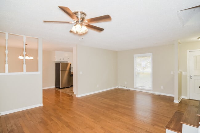 Photo - 149 Oldwood Rd