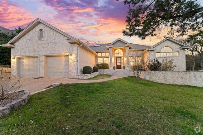 Building Photo - 10502 Grand Oak Dr Rental