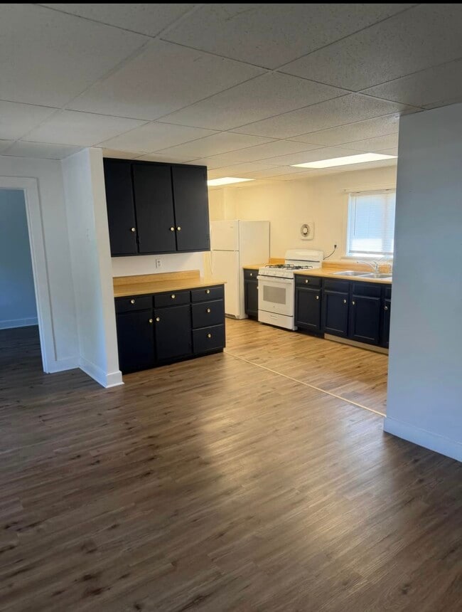 6 Stanton St Unit 3