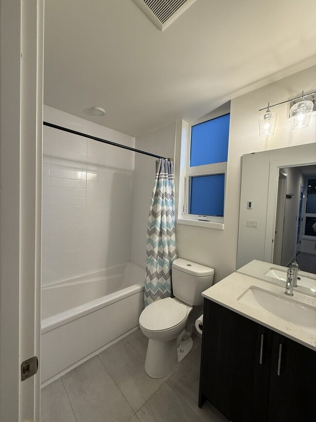 Photo - Modern 2-Bed, 2-Bath Townhome near Madison Valley – Exceptional Light, Design & Location