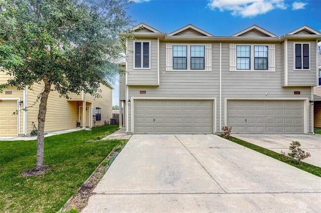 Photo - 6039 Shelbourne Park Ln