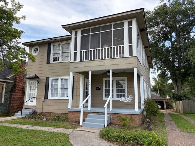 Building Photo - 2BR South Highlands Apt by Byrd High School - Downstairs Unit