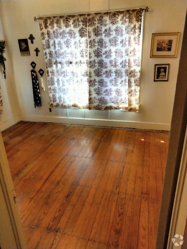 Building Photo - 511 S Water Ave Unit 6 Rental