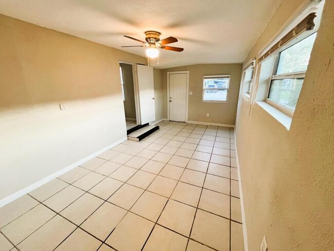 Photo - 10367 109th Ave