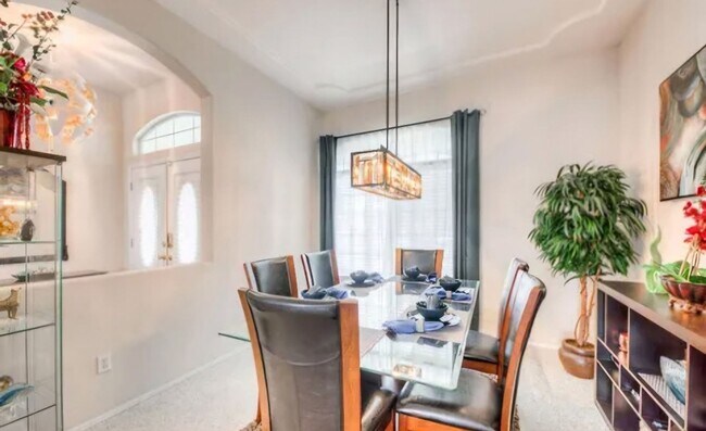 Photo - On the Lake Home For Rent