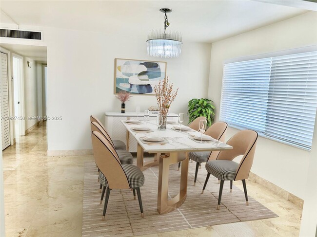 Photo - 121 Golden Isles Dr